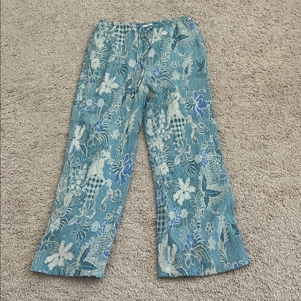 Abercrombie Crinkle Textured Light Blue Pants